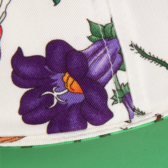 Gucci Flora Print Silk Hat with Reflective Visor - Picture 5 of 5